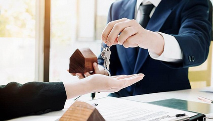 A股物业第一股联手建行，共筑分散式租赁市场新生态